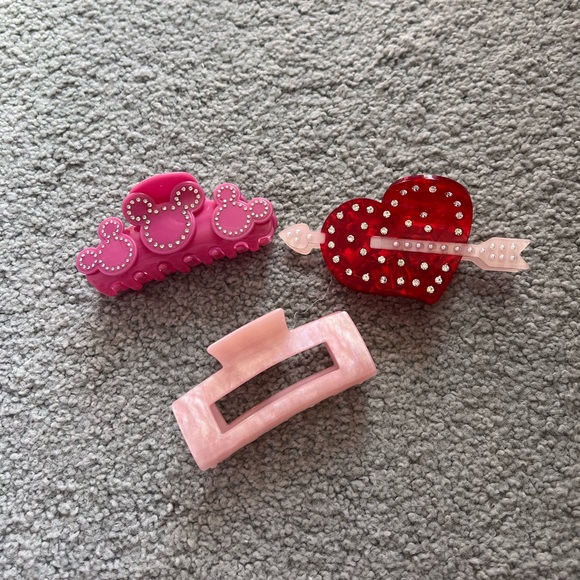 BaubleBar Accessories - Claw Clip Bundle